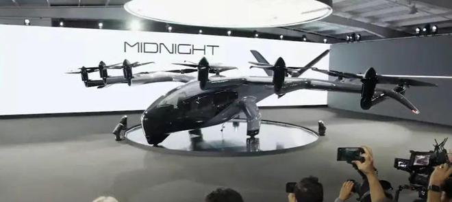 易倍体育网站：被称为下一个马斯克他的人形机器人最快2024年交货(图13)