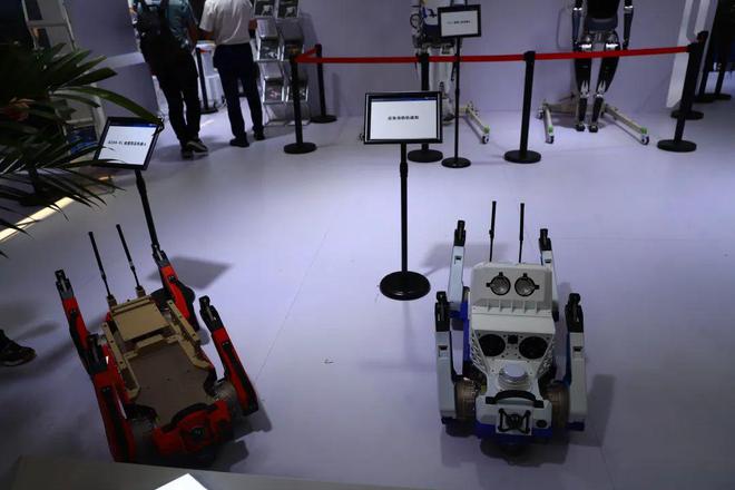 Emc易倍体育：2024世界机器人大会：泡沫、热潮、现实与未来｜甲子光年(图14)