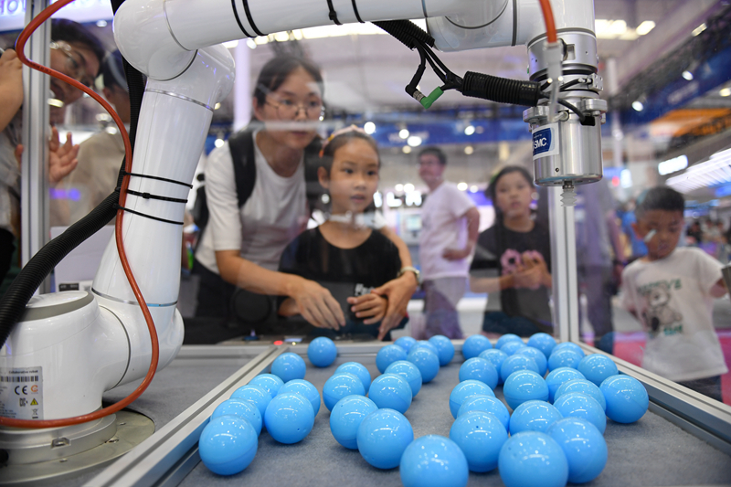 易倍体育官方网站：2024世界机器人大会在京开幕(图27)