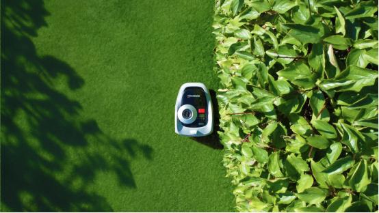 以创新驱动九号公司持续深入智慧服务机器人业务布局(图2)