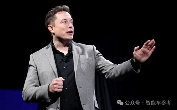 马斯克剧透新FSD计算硬件：直接冠名AI5算力10倍提升(图6)