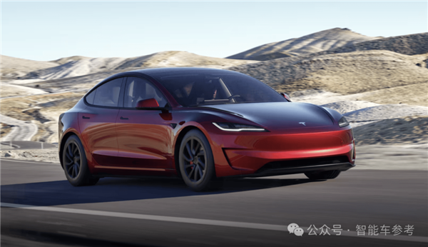 马斯克剧透新FSD计算硬件：直接冠名AI5算力10倍提升(图5)