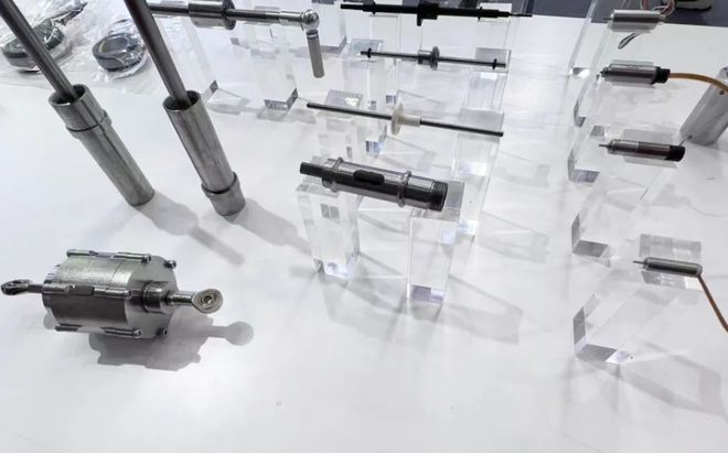 易倍体育网站：人形机器人板块涌入35亿资金大涨的人形头部企业都是什么来头