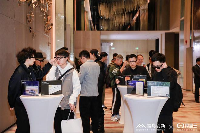 2025开年第一弹它们重写「AI眼镜」行业新标准(图2)