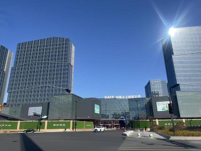 杭州启示录⑤专访蓝芯科技：行业首创给机器人装上了“眼睛”(图3)