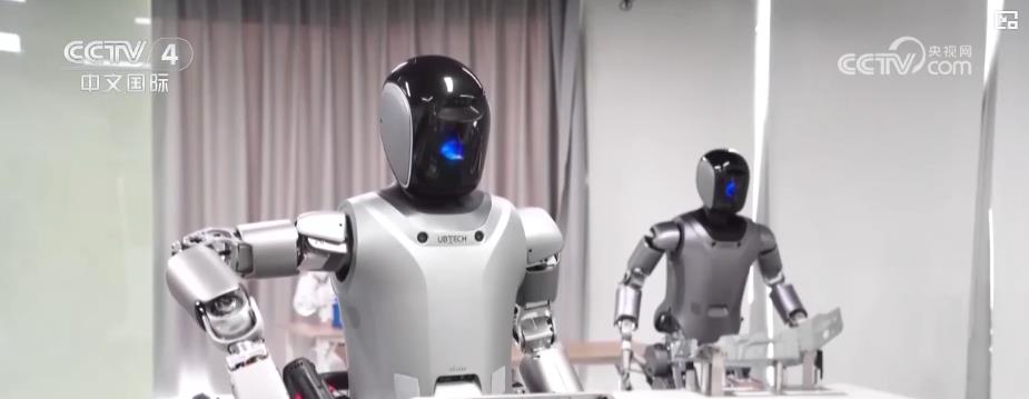 易倍体育网站：从实验室迈向产业化人形机器人在各行各业加速落地(图3)