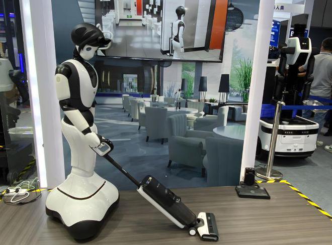 2025年多试试人工智能的最新成果工具未来将是互相协作的世界(图2)