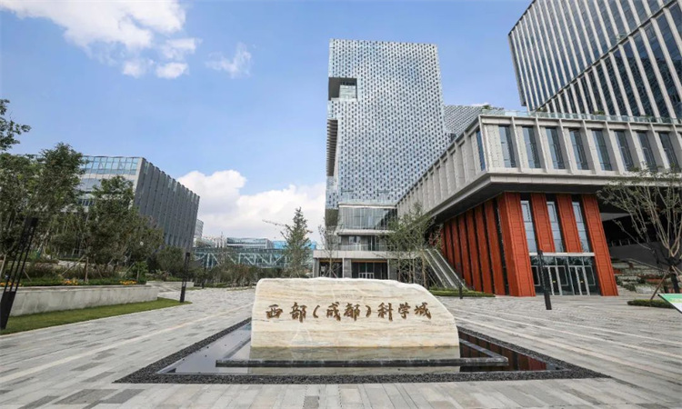 四川天府新区：在兴隆湖将实验室的技术突破转化为可感知的城市图景(图4)