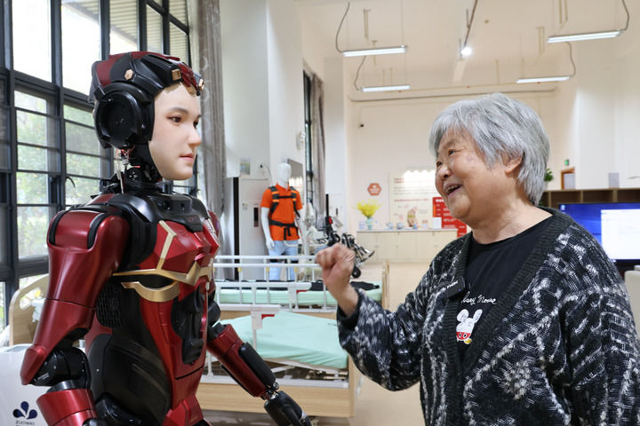 易倍体育网站：提“智”向新奔向未来——当前机器人产业观察(图15)