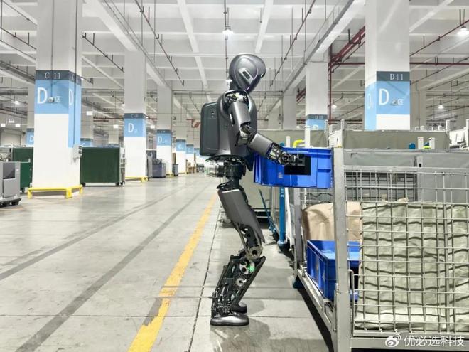 易倍体育网站：宇树造势人形机器人却难掩“寒意”？(图6)