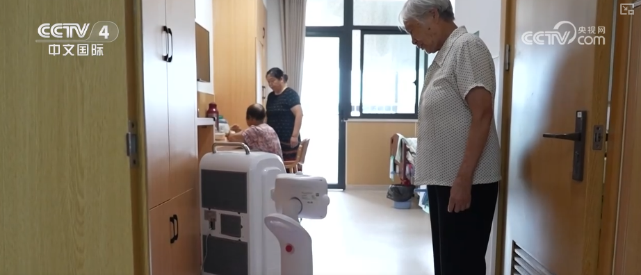 Emc易倍体育：人形机器人从舞台“动起来”向工厂“用起来”提“智”向“新”点燃智能经济新引擎(图8)
