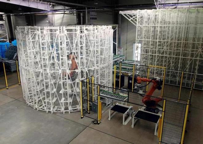 Emc易倍体育：2024智能制造与机器人国际产业发展大会在沪召开(图4)