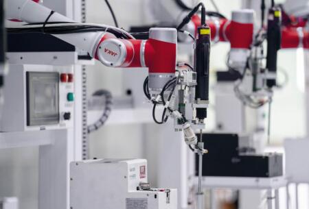 节卡机器人：2024年客户智能工厂升级如何走“捷径”？