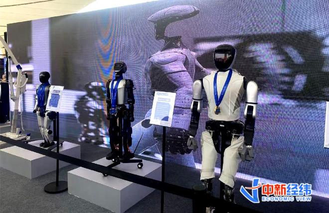 服贸会观察：跳英歌舞、送外卖……“机器人天团”走向世界还需几步？(图3)