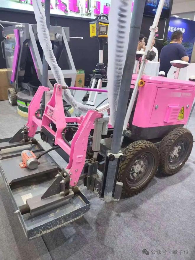 易倍体育网站：一文看尽35万人围观的智博会(图35)