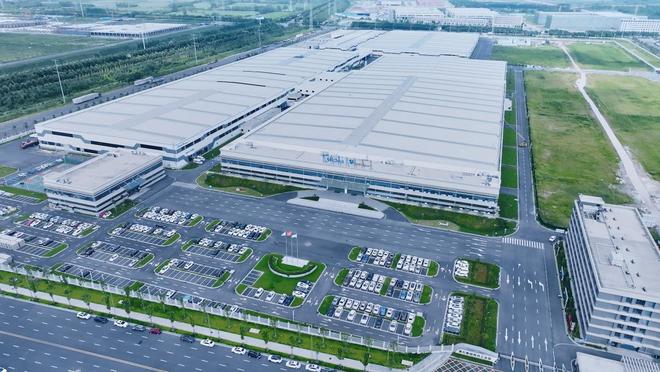 方洪波迎战雷军祭出两大Agent