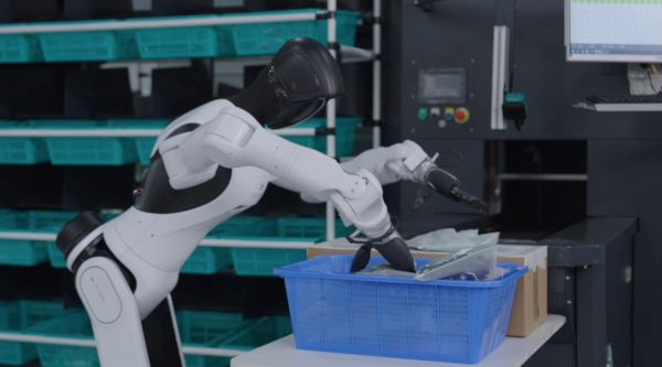 频获亿级订单的智元要将具身机器人带向何方？(图9)