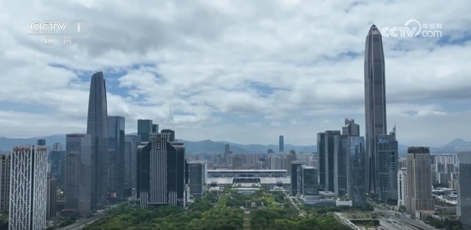 熊猫体育网站：数说“十四五”我国工业机器人产业发展“质量跃升”