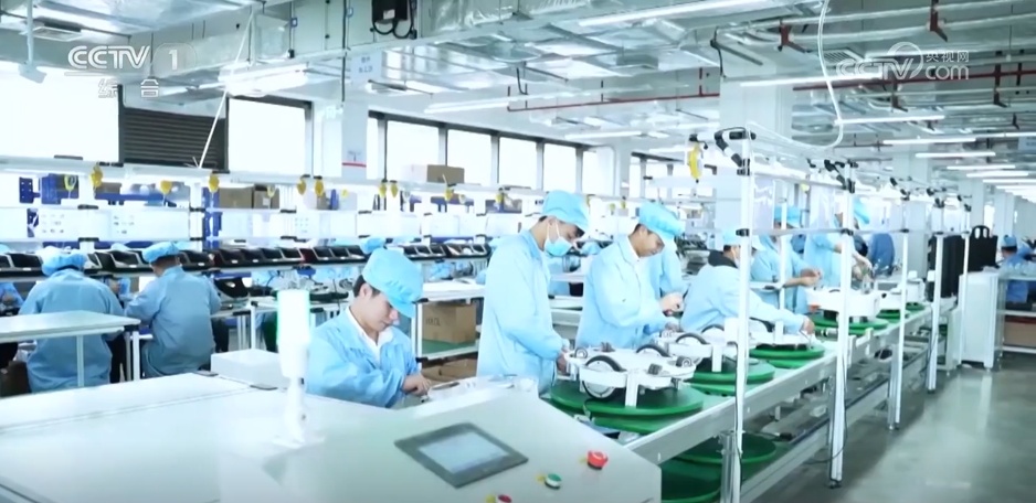 熊猫体育网站：数说“十四五”我国工业机器人产业发展“质量跃升”(图2)