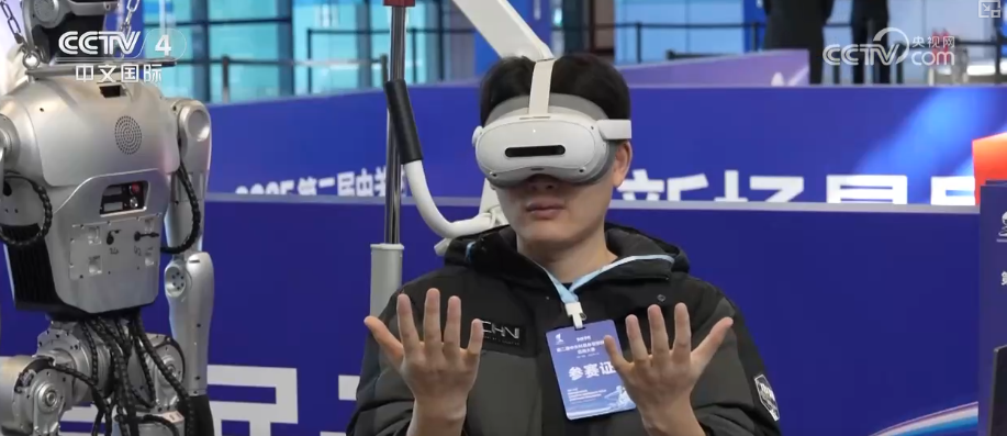 易倍体育网站：观察·中国引领机器人产业变革“硬科技突破+场景化落地”双向发力加速迭代(图6)