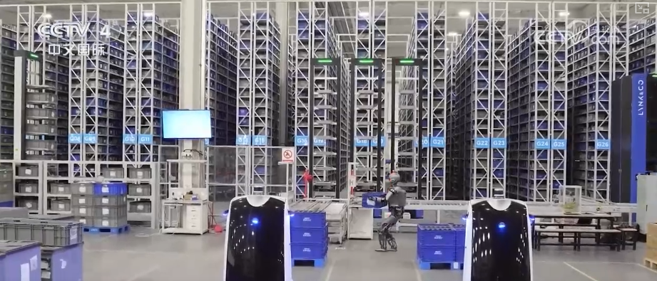 易倍体育网站：观察·中国引领机器人产业变革“硬科技突破+场景化落地”双向发力加速迭代(图12)