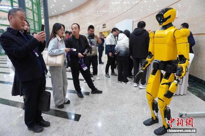 Emc易倍体育：2025传感器大会开幕人工智能应用亮眼