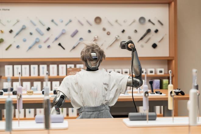 易倍体育网站：徕芬紧随大疆入局！洗地机市场越来越卷了石头追觅们如何迎战？(图9)