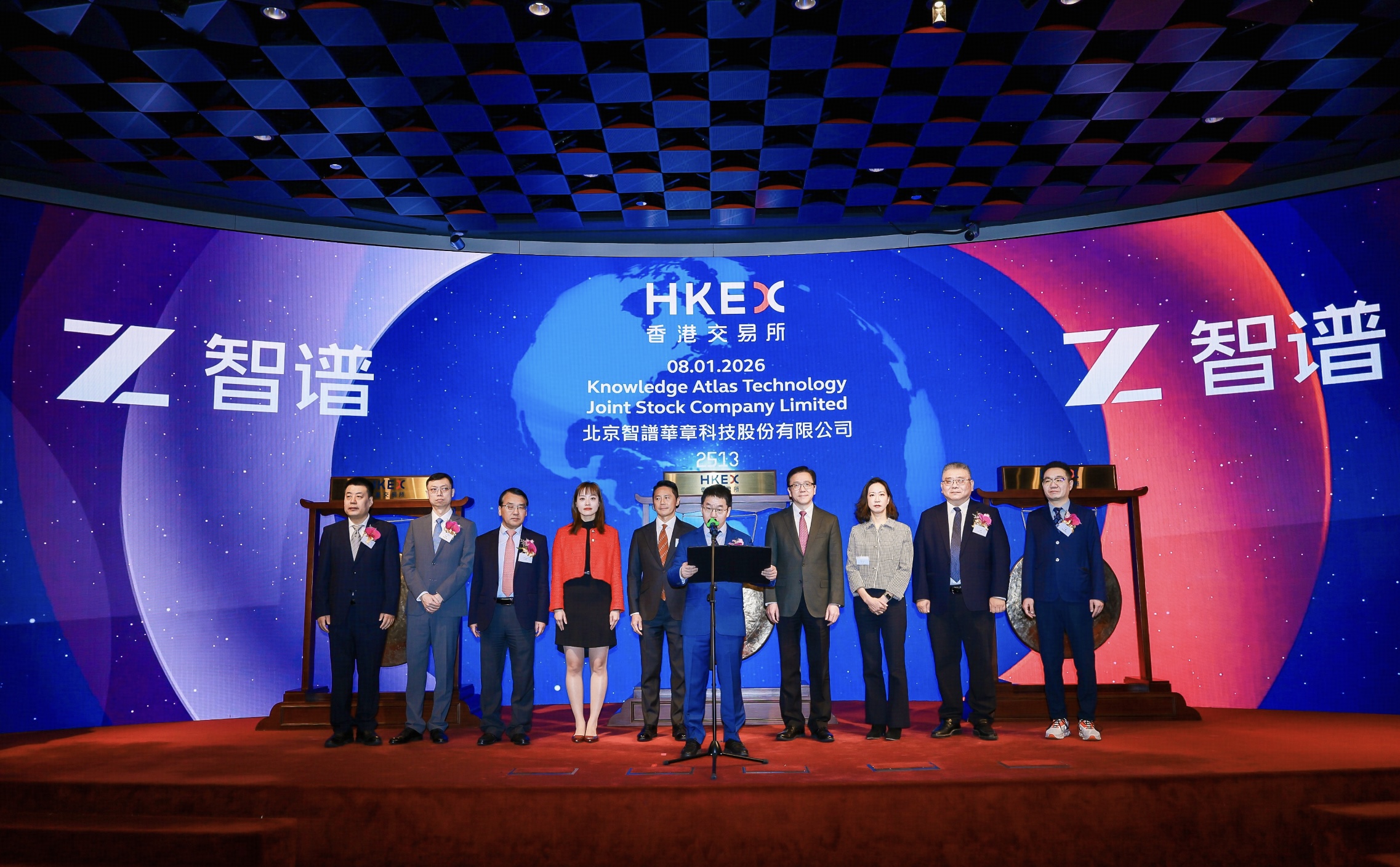 AI大模型热潮：营收19亿、累计亏损62亿却撑起了智谱