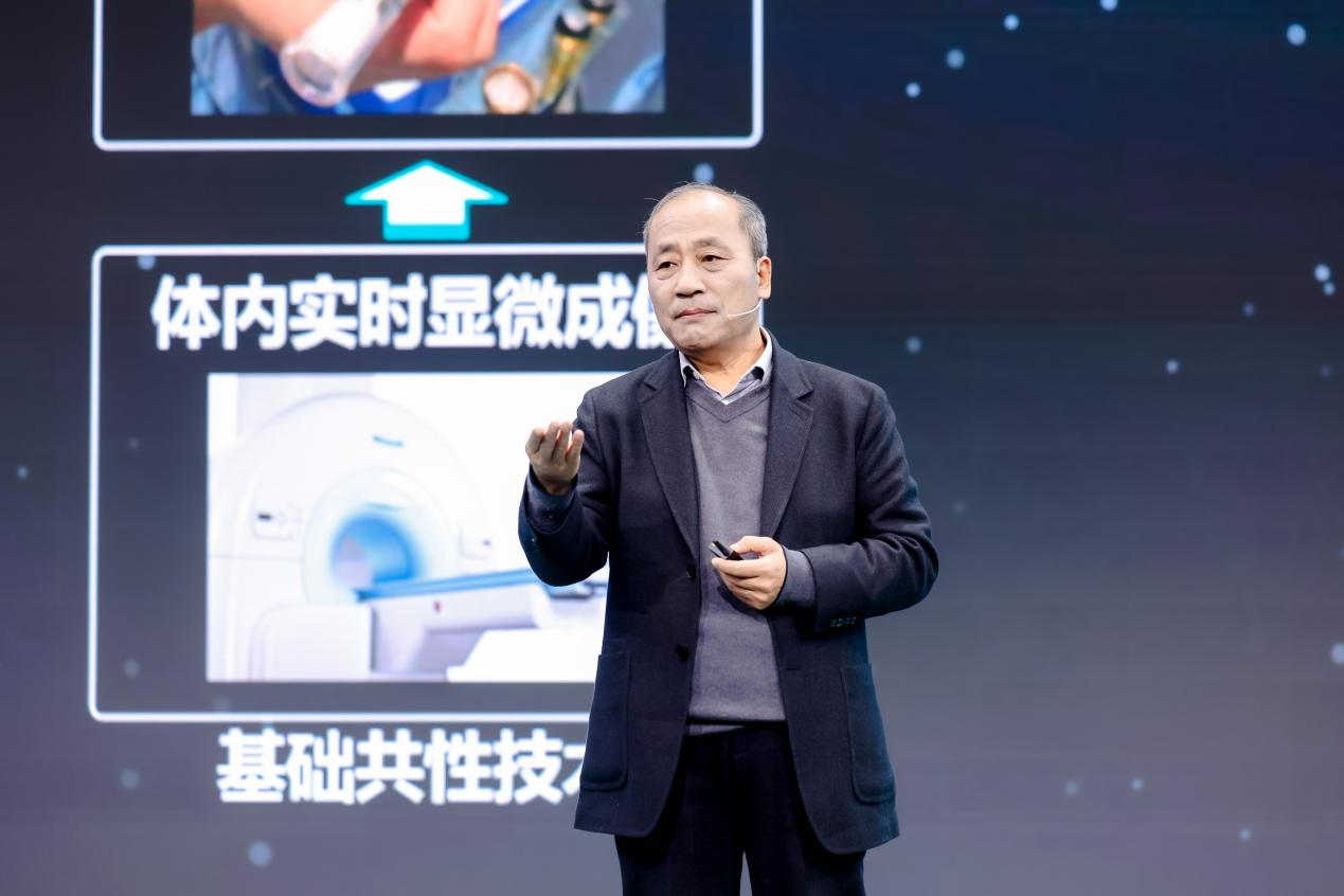 Emc易倍体育：从时代背景到技术演进专家漫谈具身智能机器人的“来世今生”(图1)