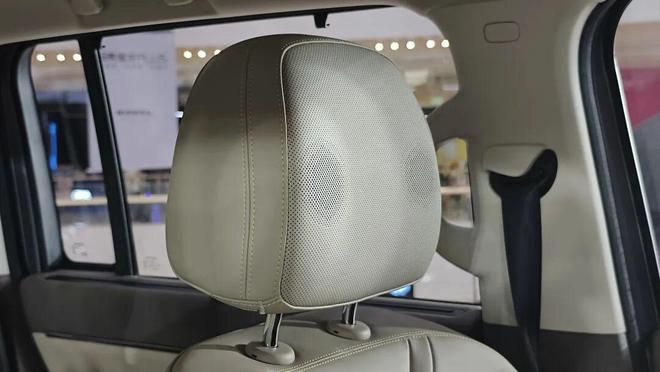 王濛代言的方盒子19万开卖头顶激光雷达底盘能“预瞄”路况(图8)