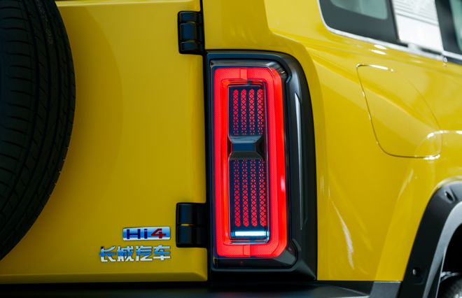 王濛代言的方盒子19万开卖头顶激光雷达底盘能“预瞄”路况(图15)